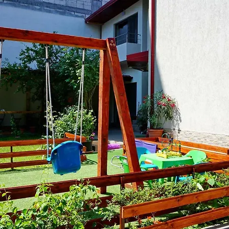 Casa Eden بيت ضيافة *