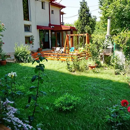 Casa Eden بيت ضيافة *